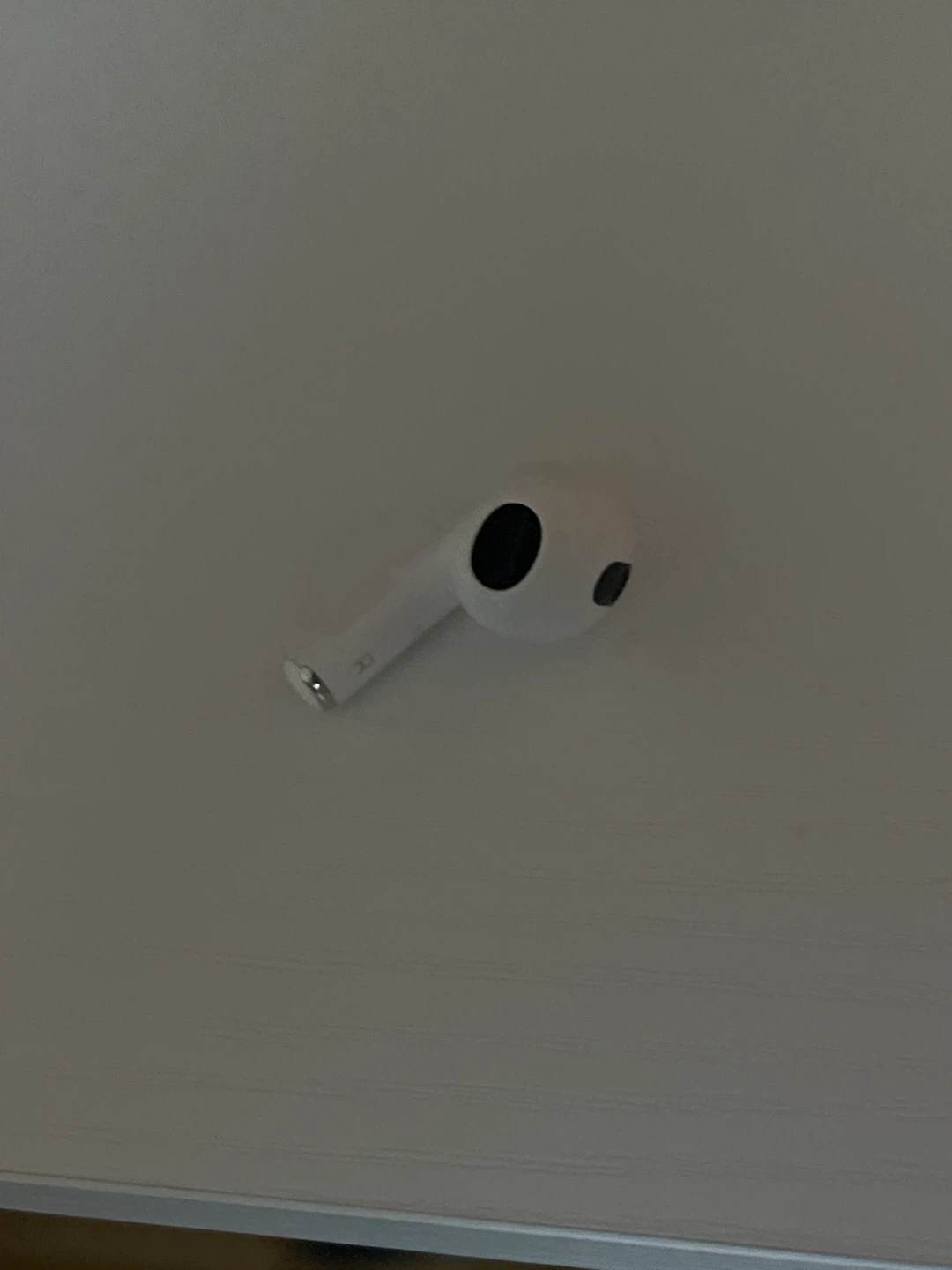 Airpod gen 3 right ear