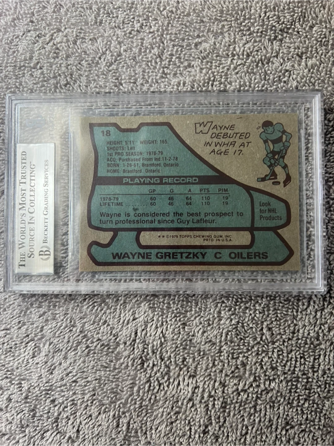 Wayne Gretzky Rookie Card graded - photo 3