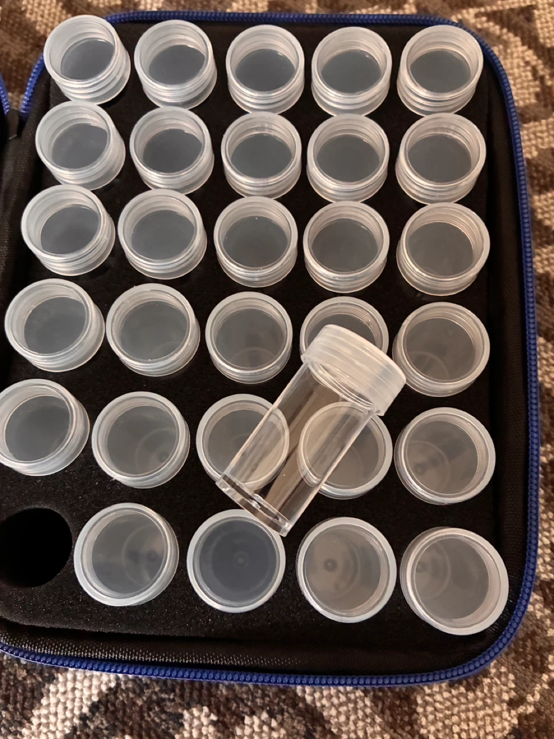 Diamond Painting Storage Case with 30 Jars and Tools - photo 2