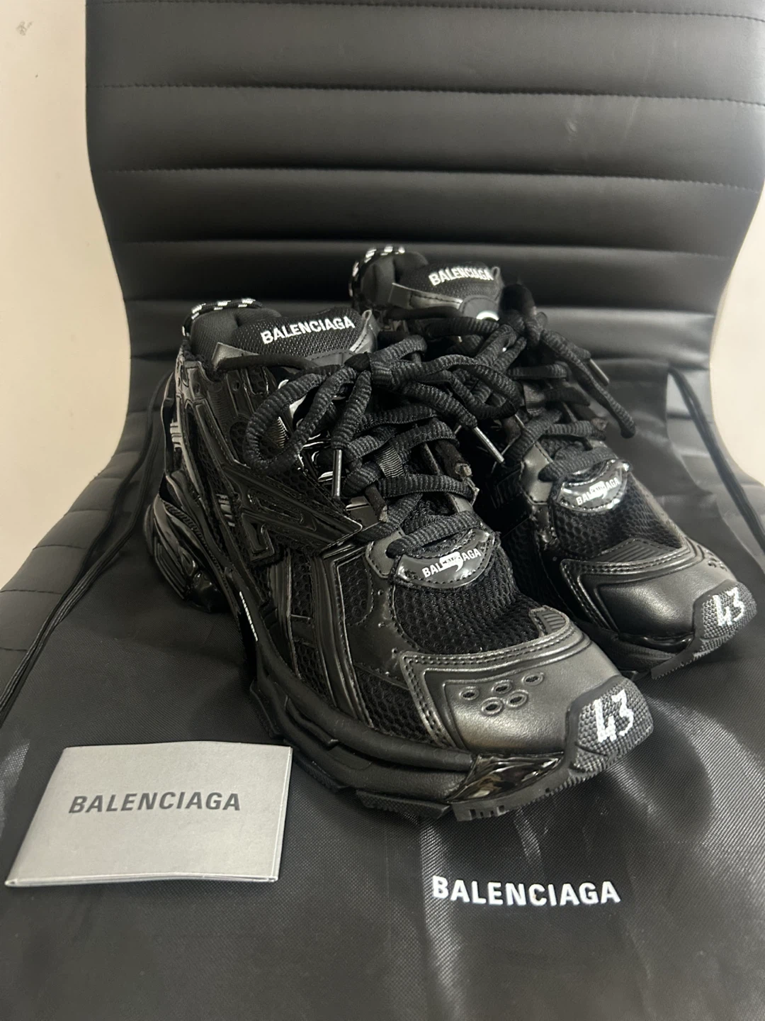 Balenciaga Runners (send offers)