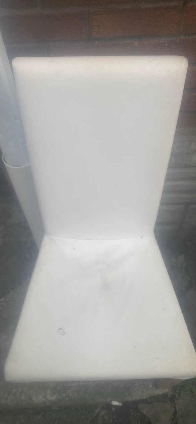 Two white dining chairs - photo 2