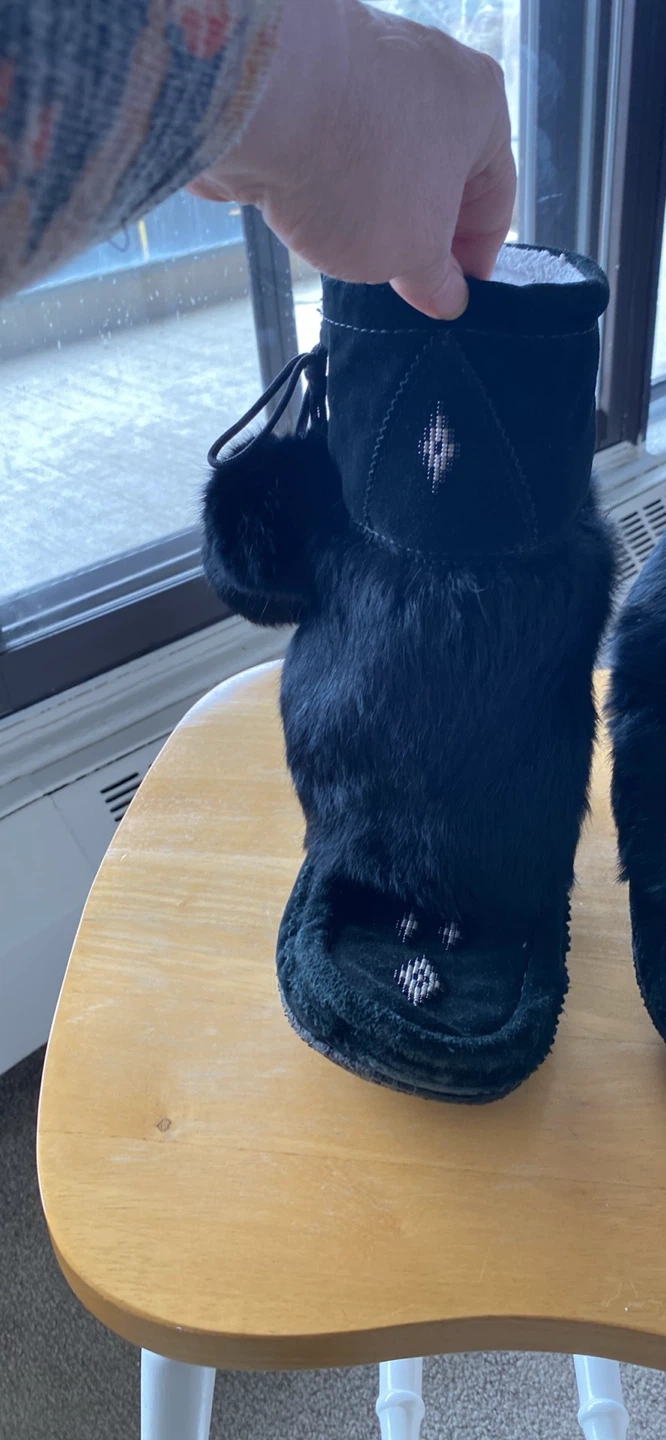 Black Suede and Fur Lined Boots - photo 2