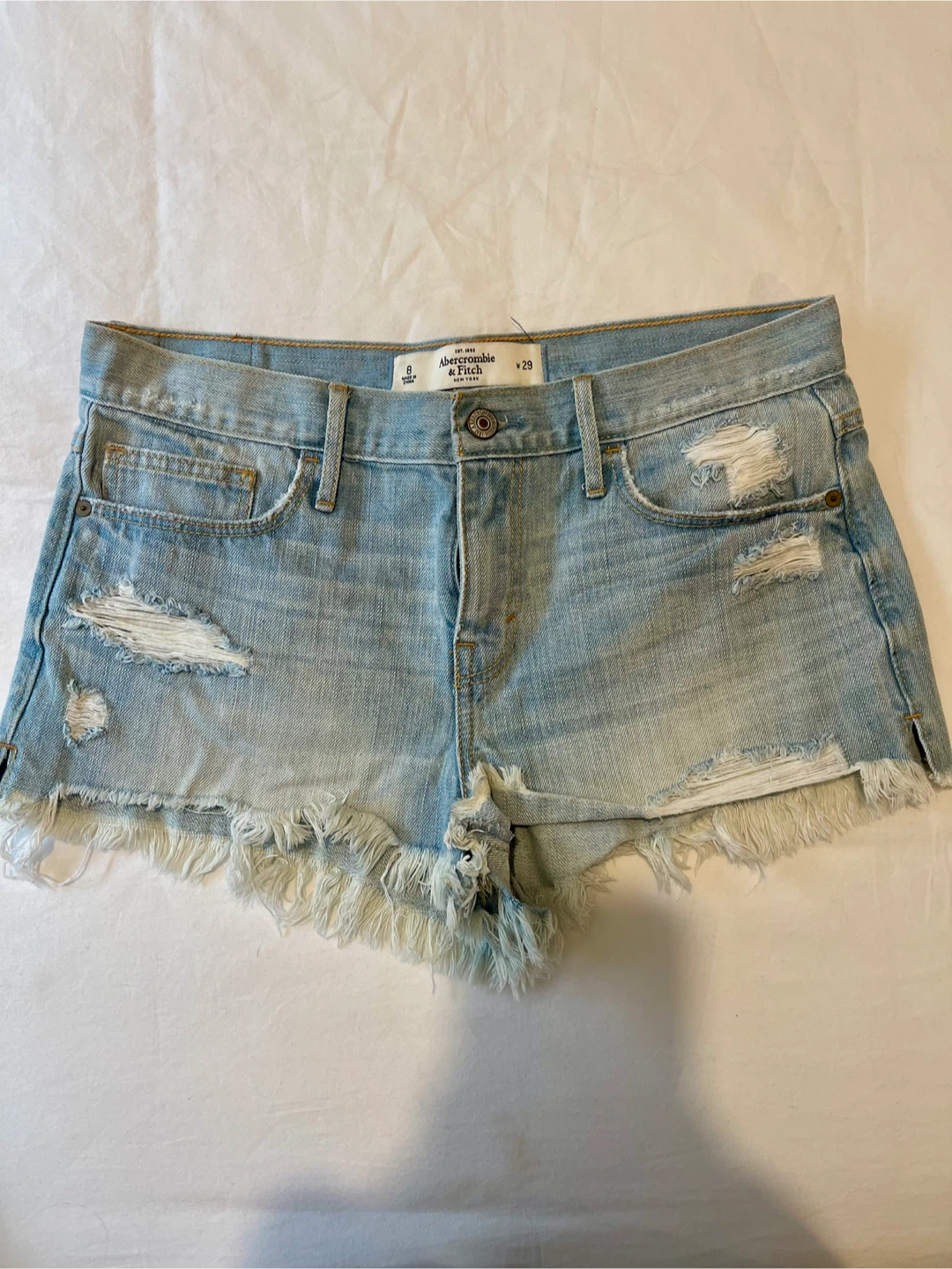 Abercrombie & Fitch light wash denim shorts