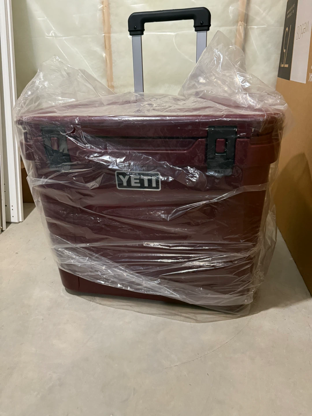 YETI Intl Roadie 60 Cooler - Wild Vine Red - photo 3