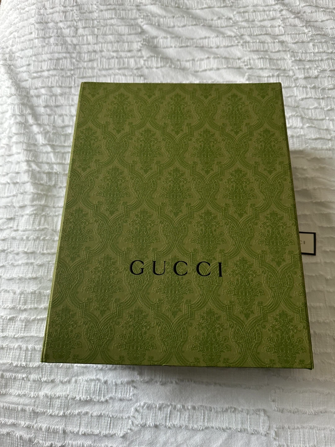 Gucci Gift Box and shopping bag - photo 2