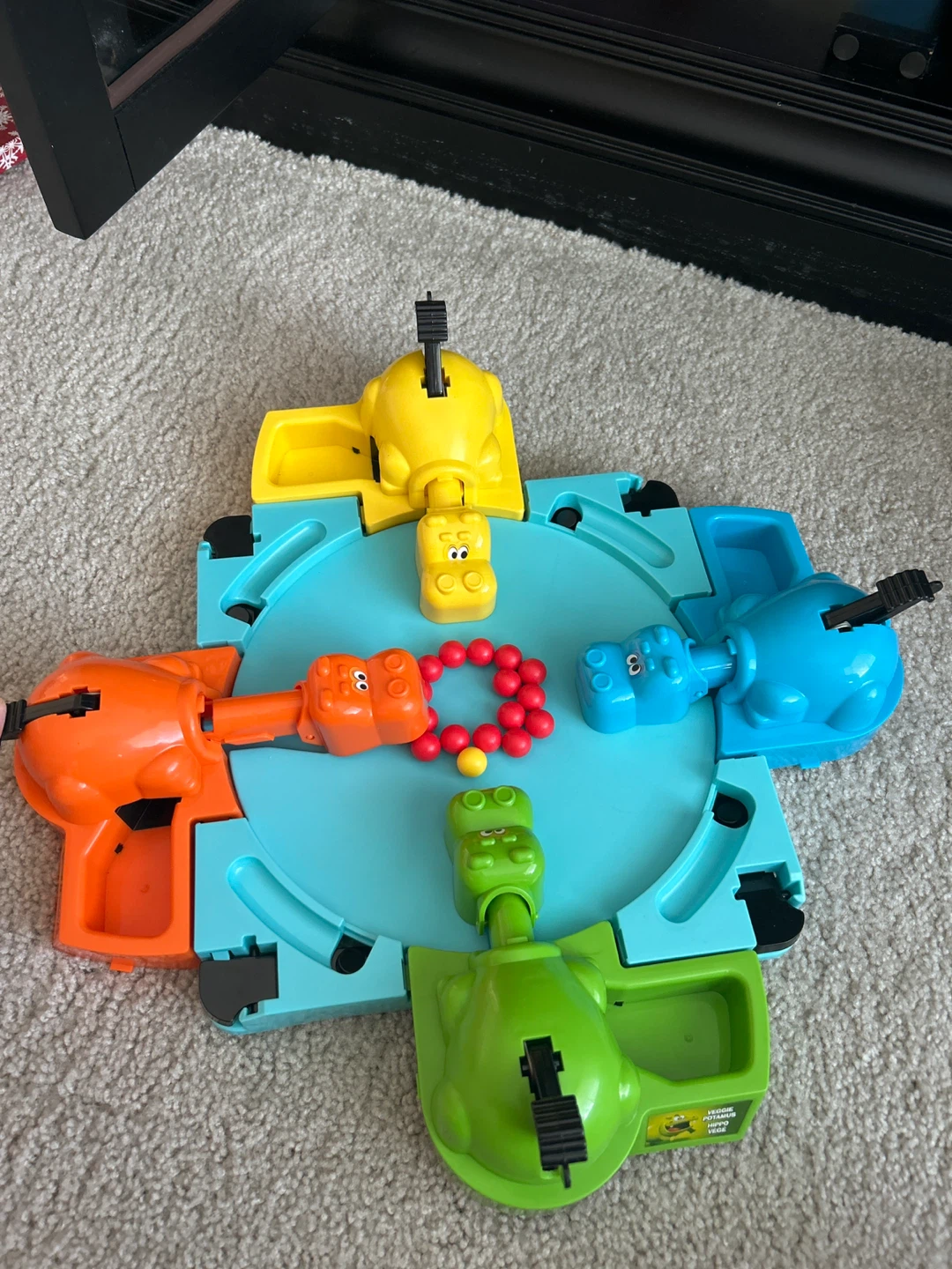 Hungry Hungry Hippos Board Game - photo 3