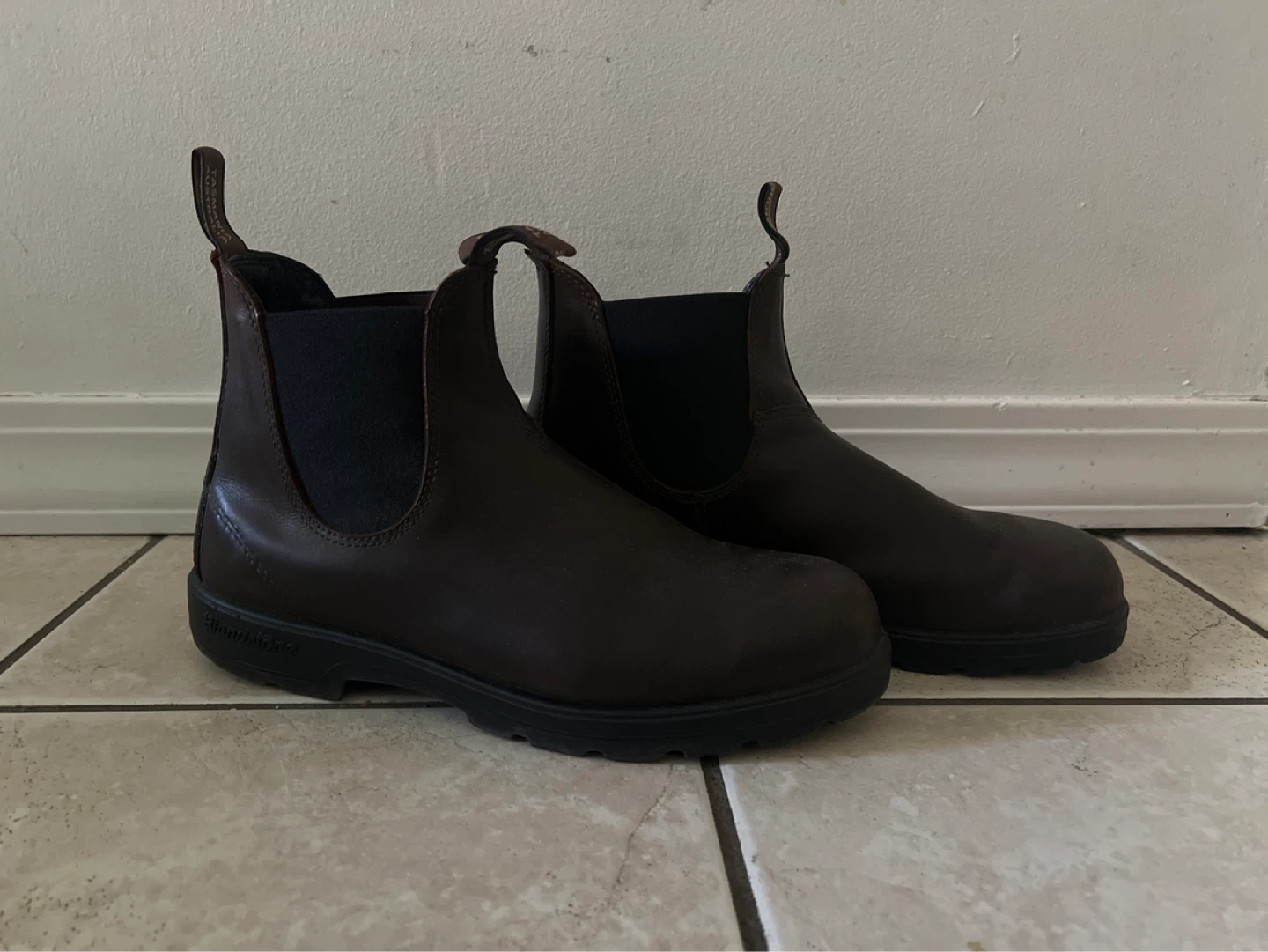 Blundstone Brown Leather Chelsea Boots - Size 10 - photo 2