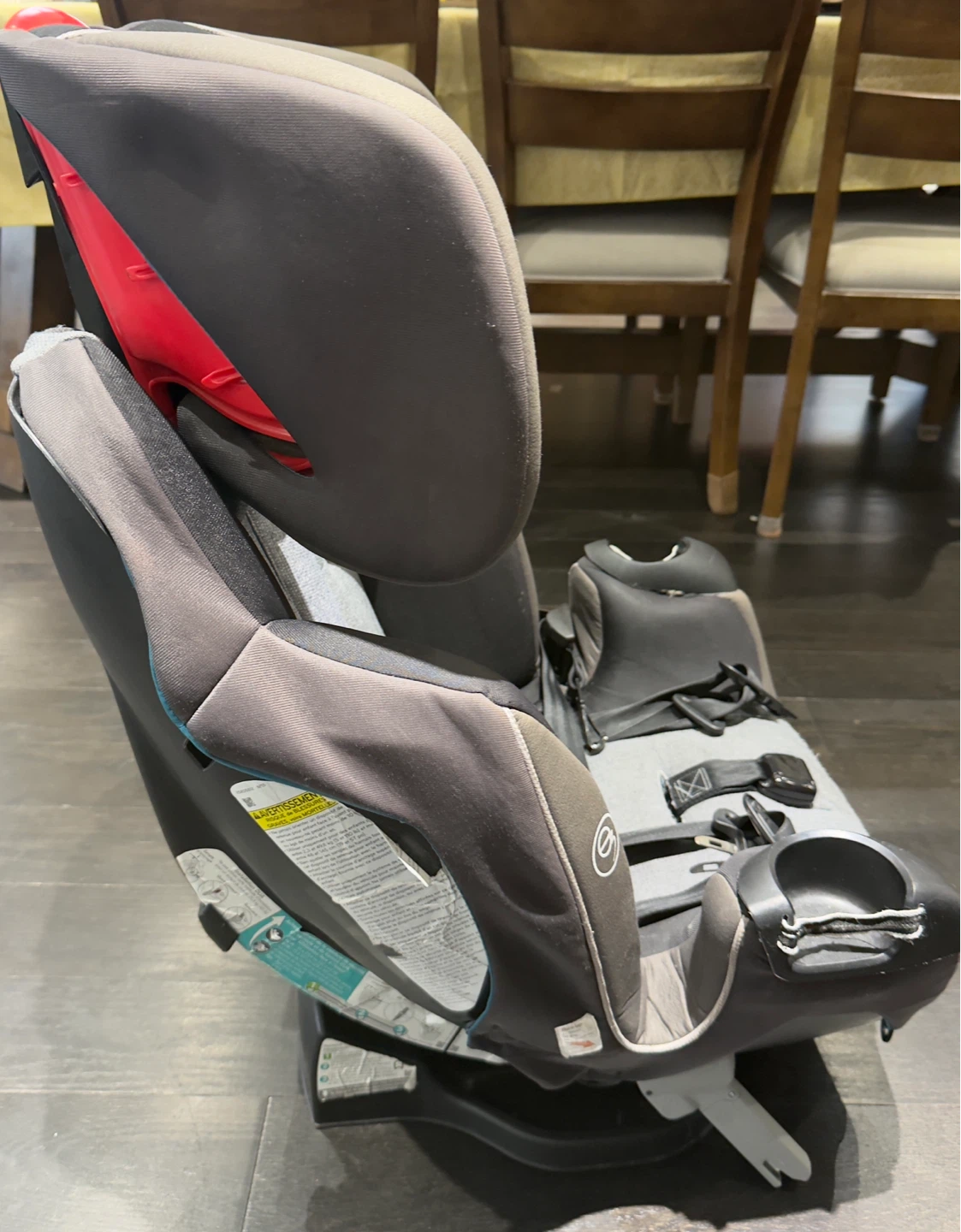 Evenflo Platinum Series Convertible Car Seat - photo 3