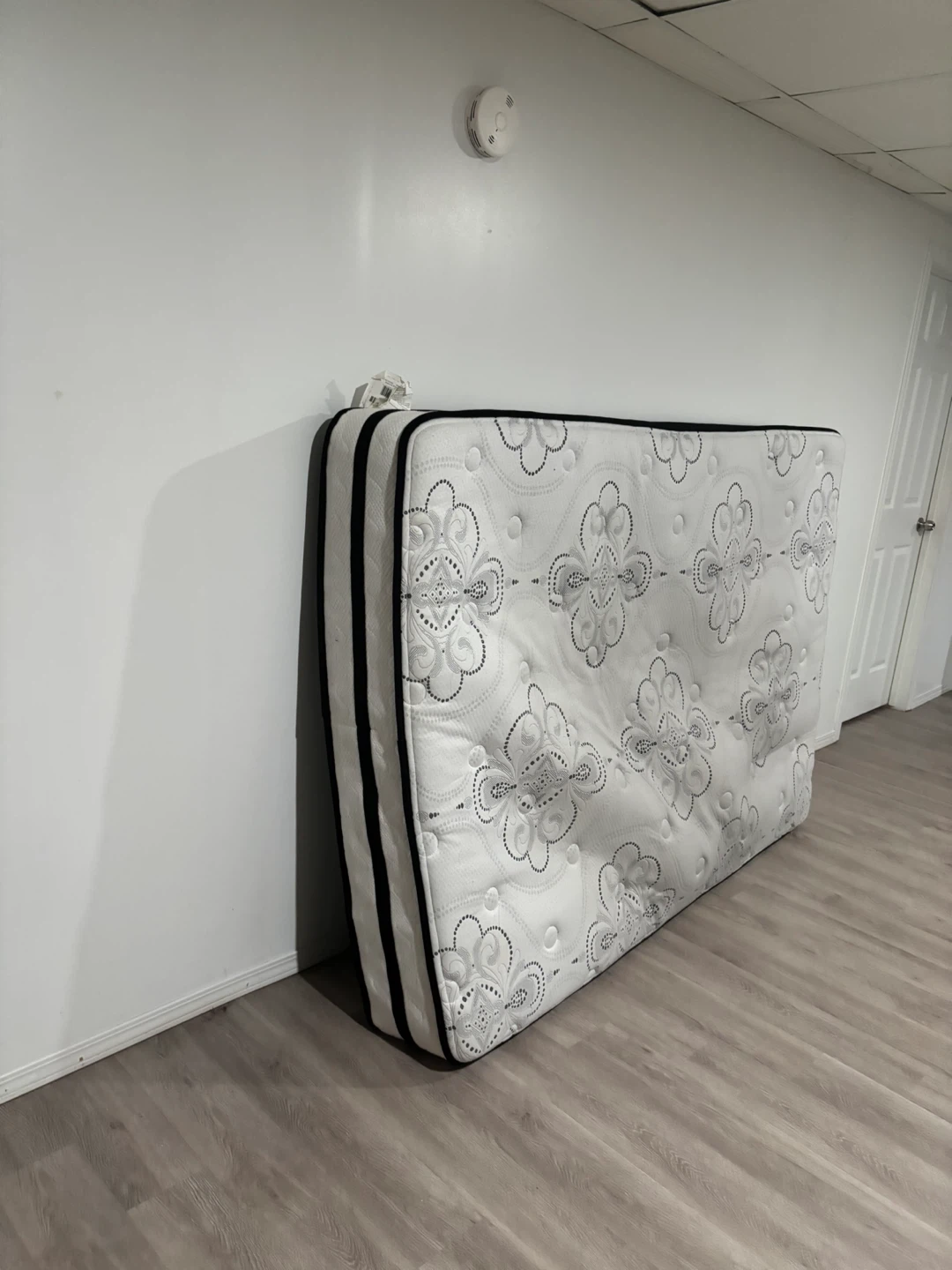 Mattress - photo 2