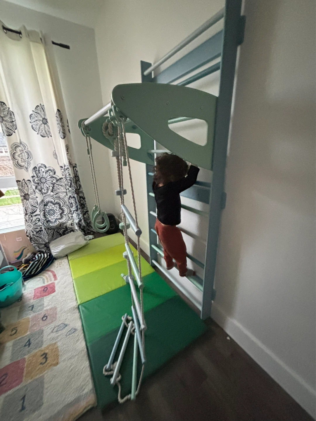 Indoor Gym/Climbing/swing - photo 5