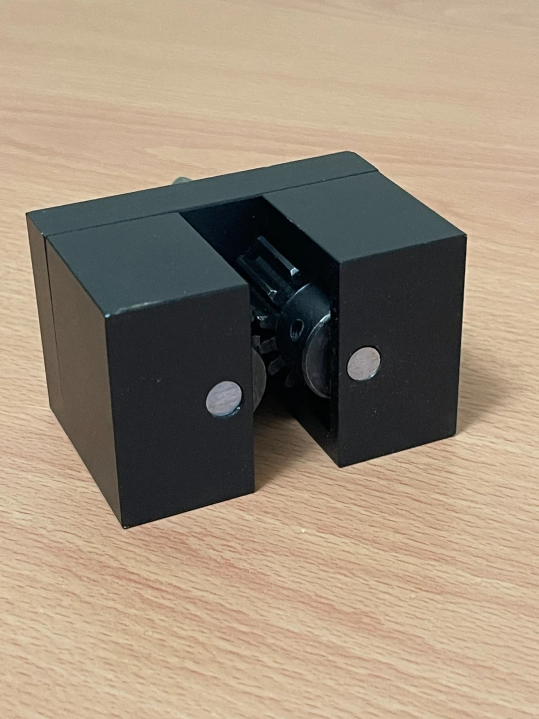 Black Metal Gear Holder with Hex Shank - photo 4