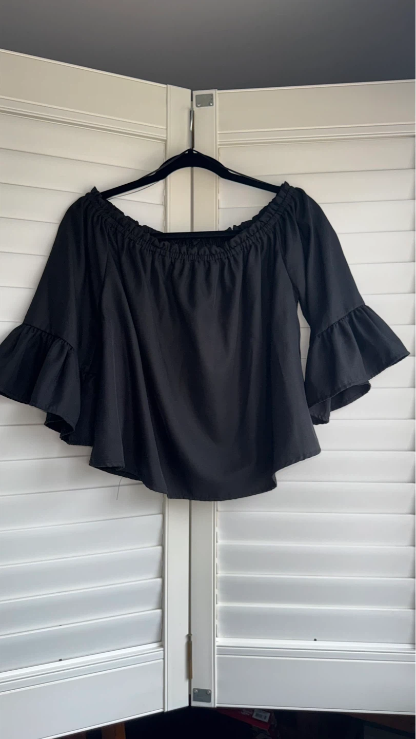 Urban Heritage Black Embroidered Off-the-Shoulder Top - Size S - photo 2