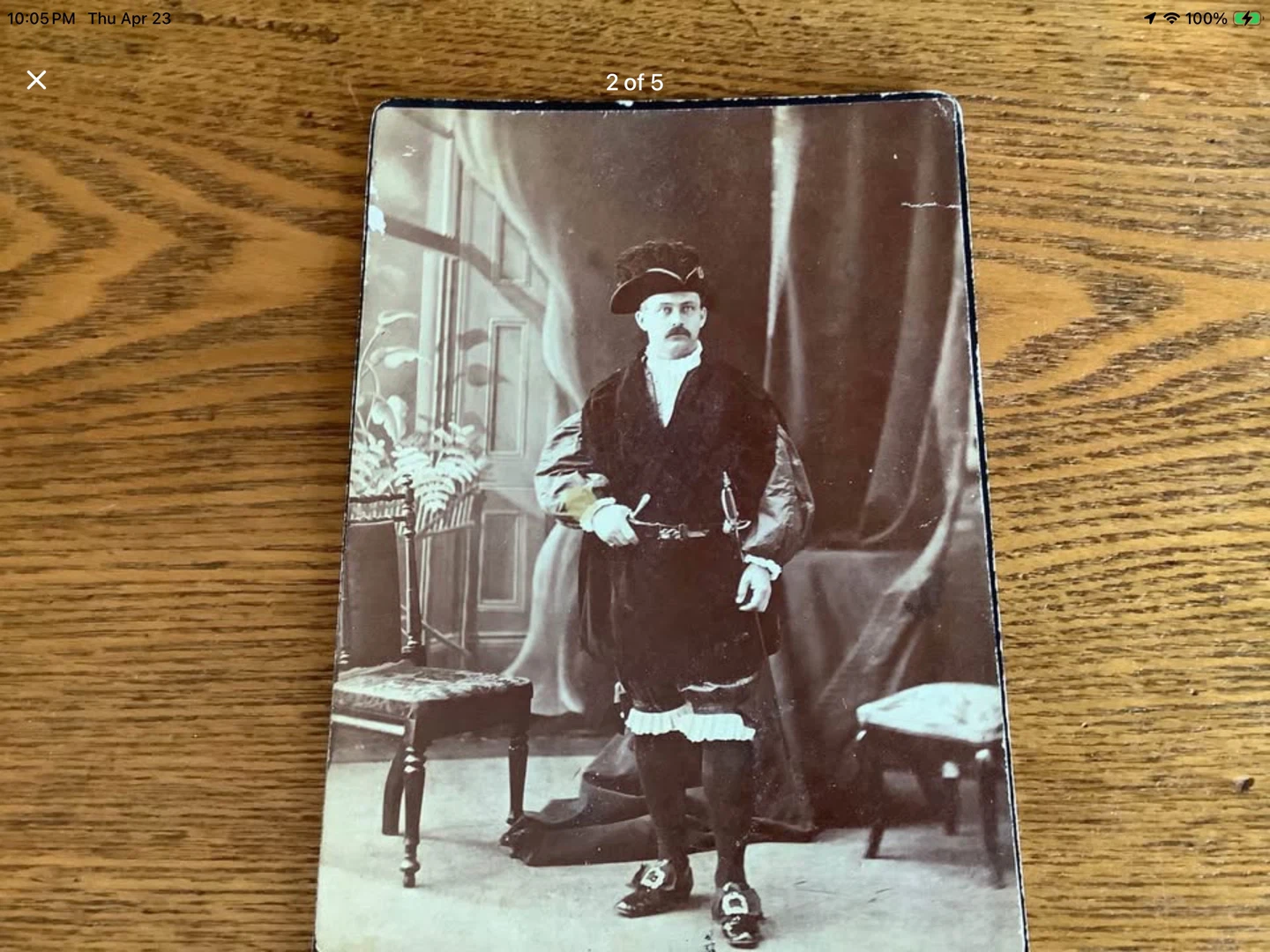 Antique Photograph Card of a Performer/Actor in Costume 🐞 - photo 3