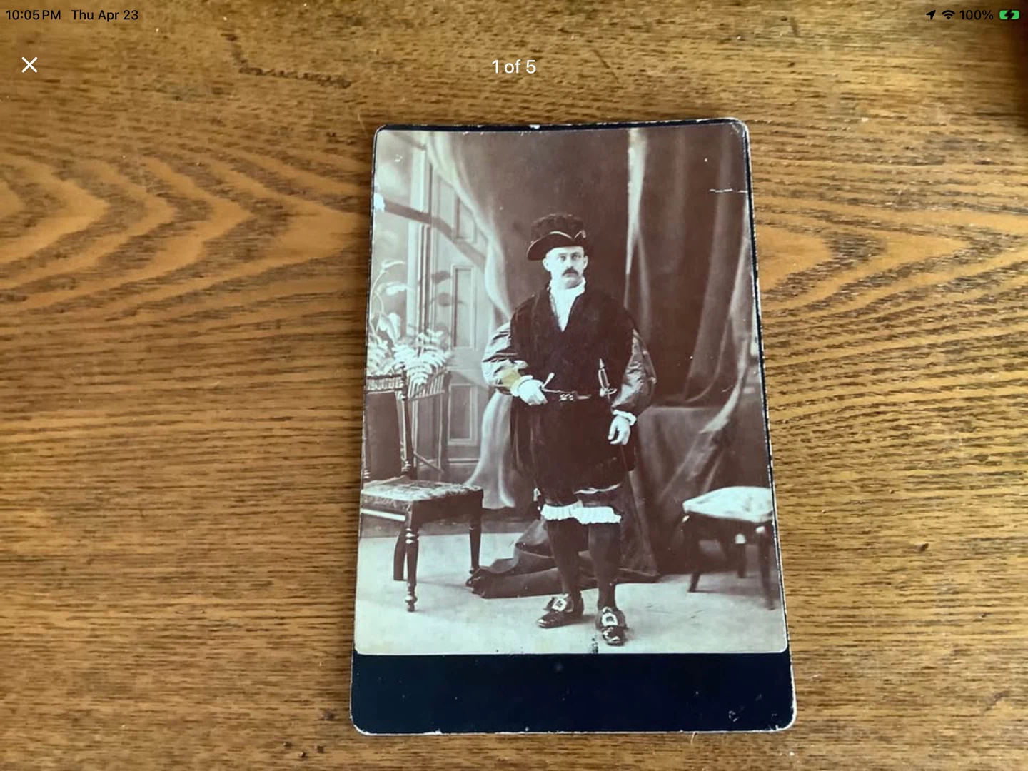 Antique Photograph Card of a Performer/Actor in Costume 🐞