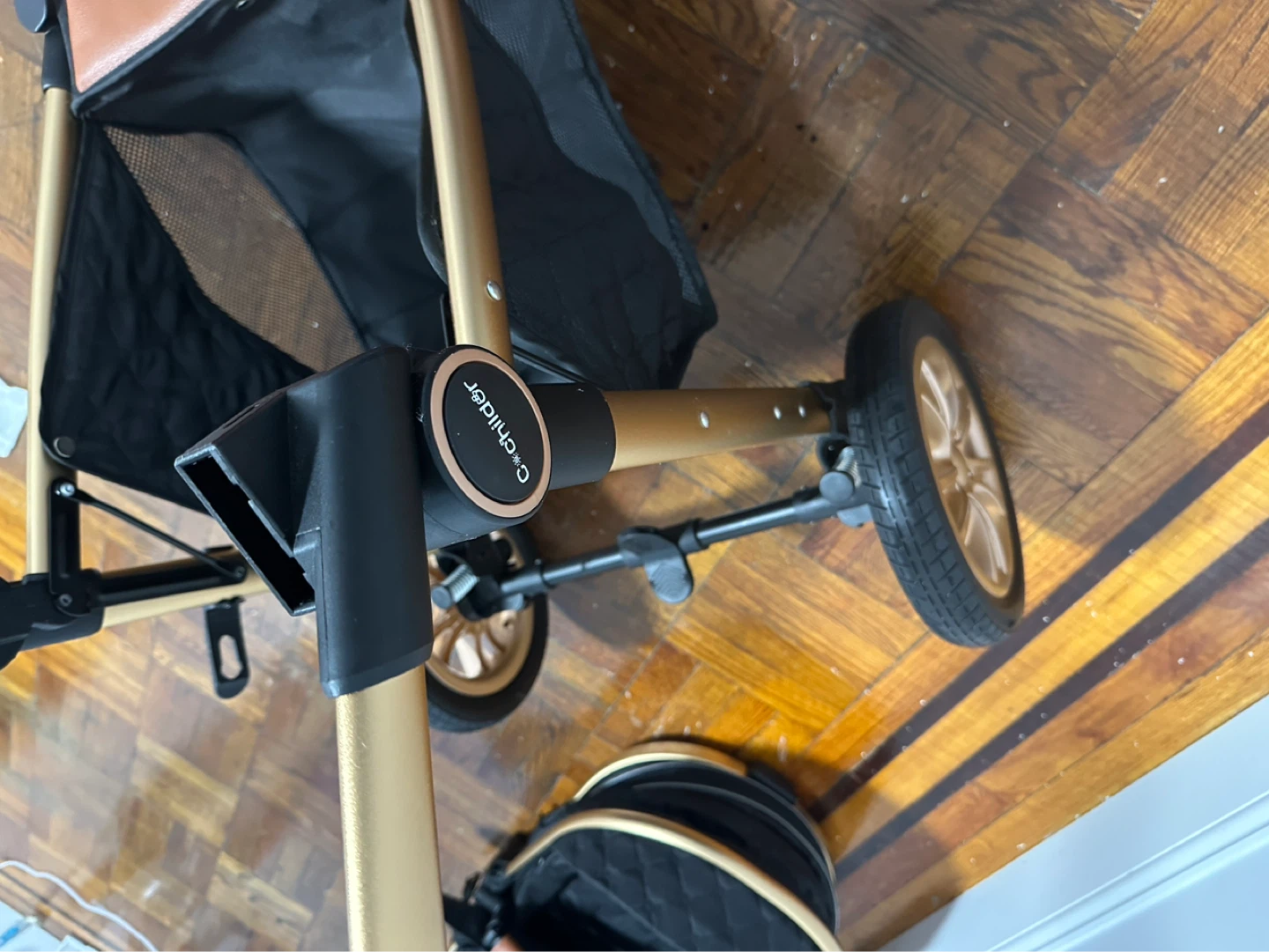 C+Childer Black & Gold Stroller 0-3 years baby’s - photo 2