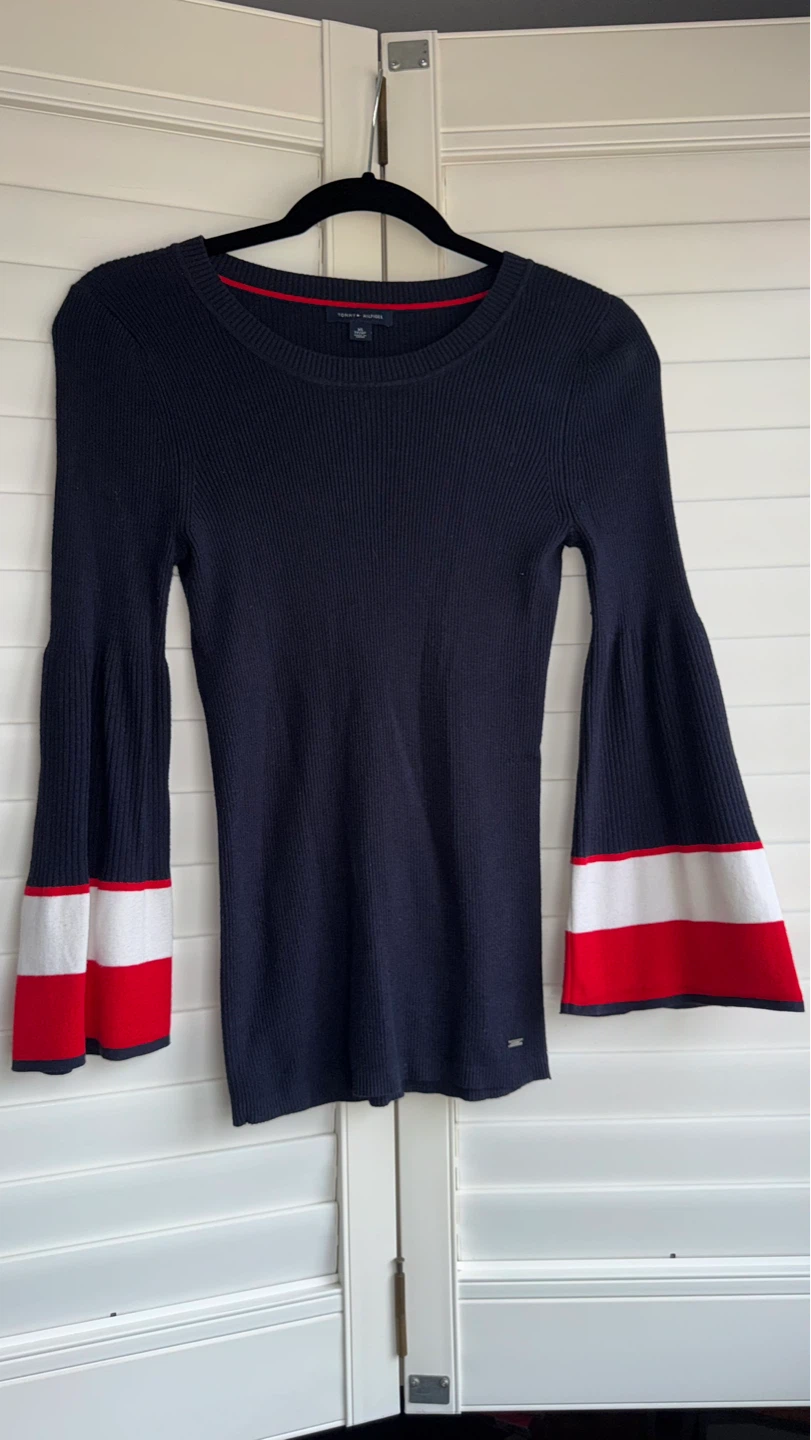 Tommy Hilfiger Women's Navy Bell Sleeve Sweater Size XS
