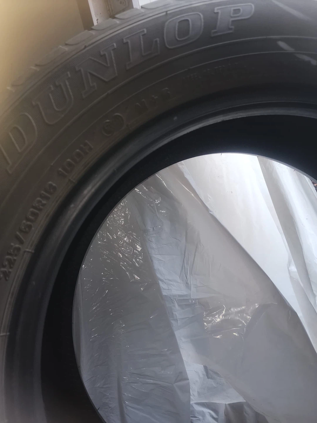 Dunlop 225/60R18 Tire - photo 3