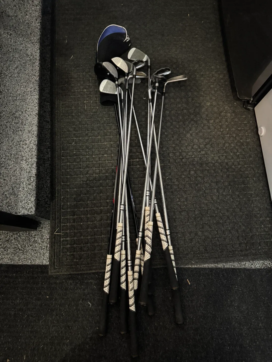 Full Set of Golf Clubs with Headcover - photo 5