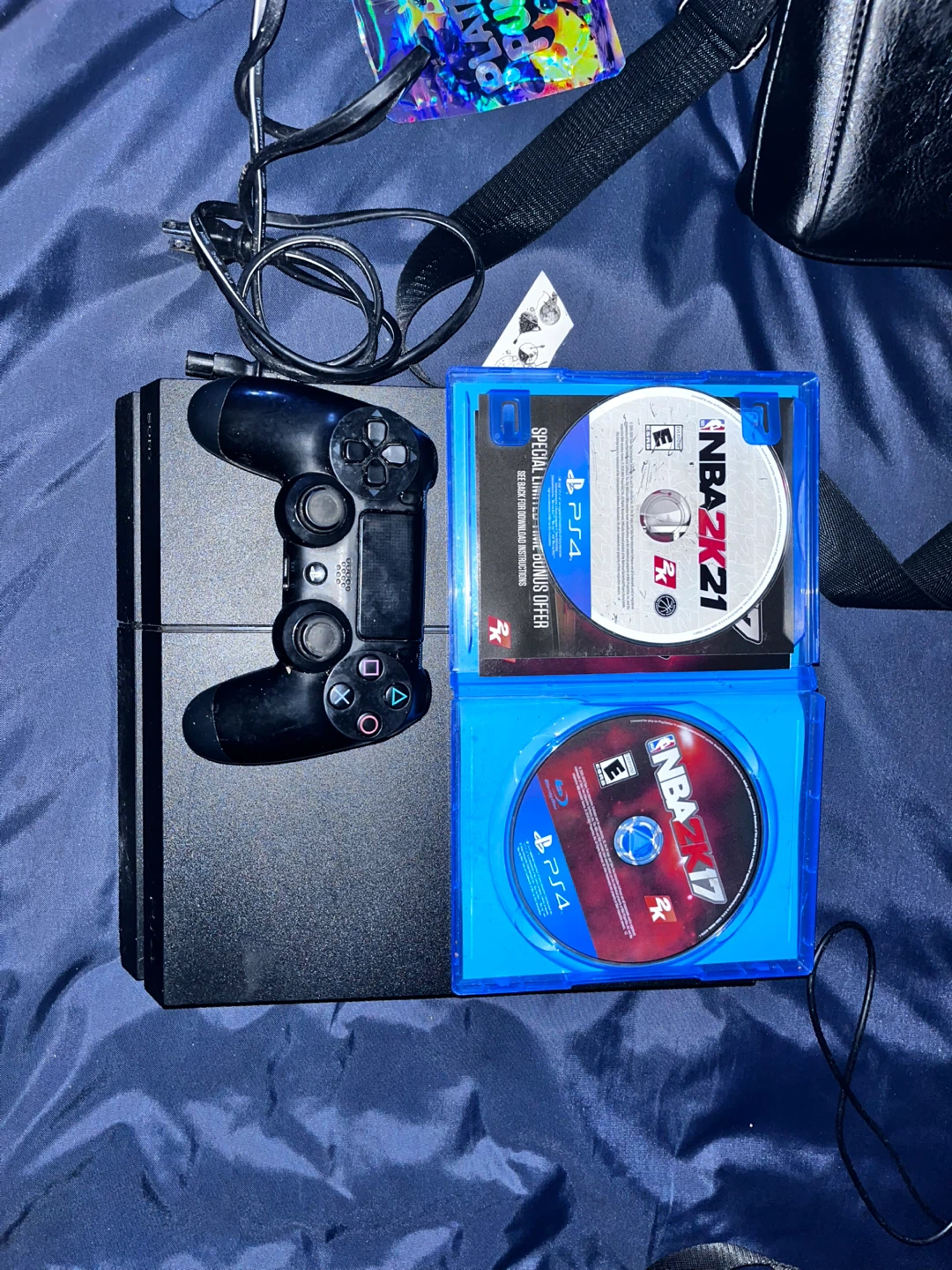 PlayStation 4 Console with NBA 2K17 and NBA 2K21 Games - photo 3