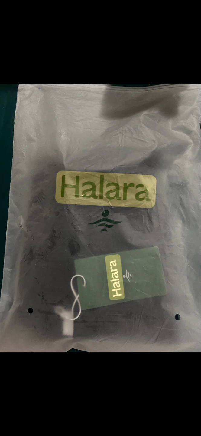 Halara Black Seamless Yoga Leggings - Brand new with tags - photo 2