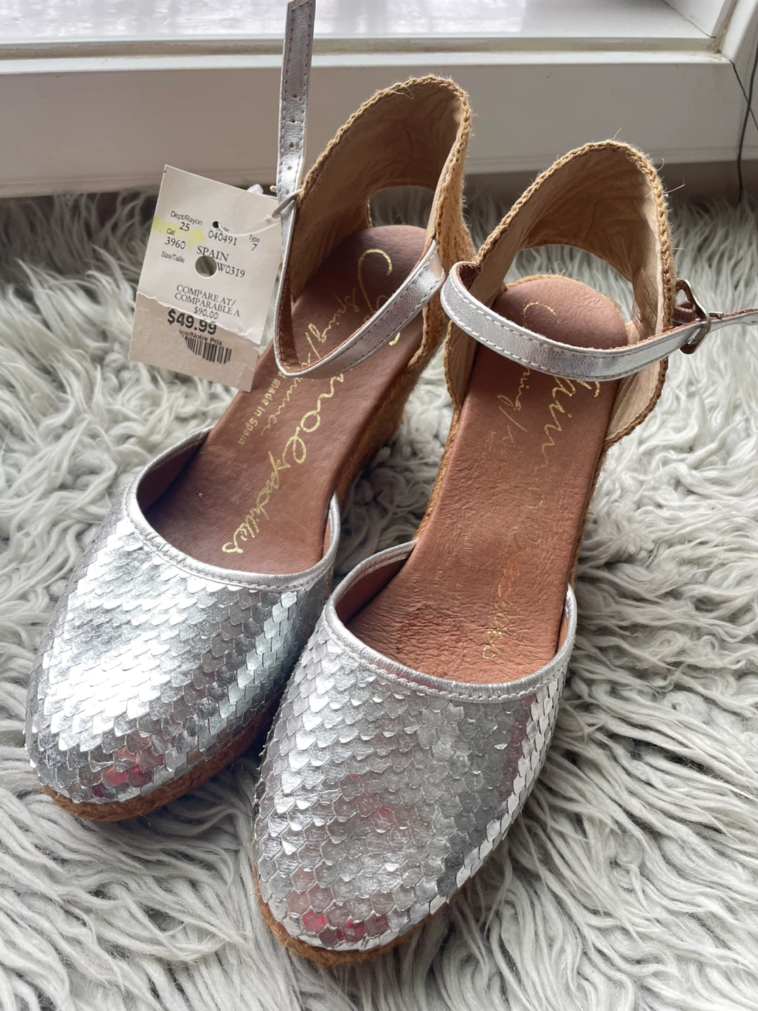Chic espadrille wedge sandals - Size 7