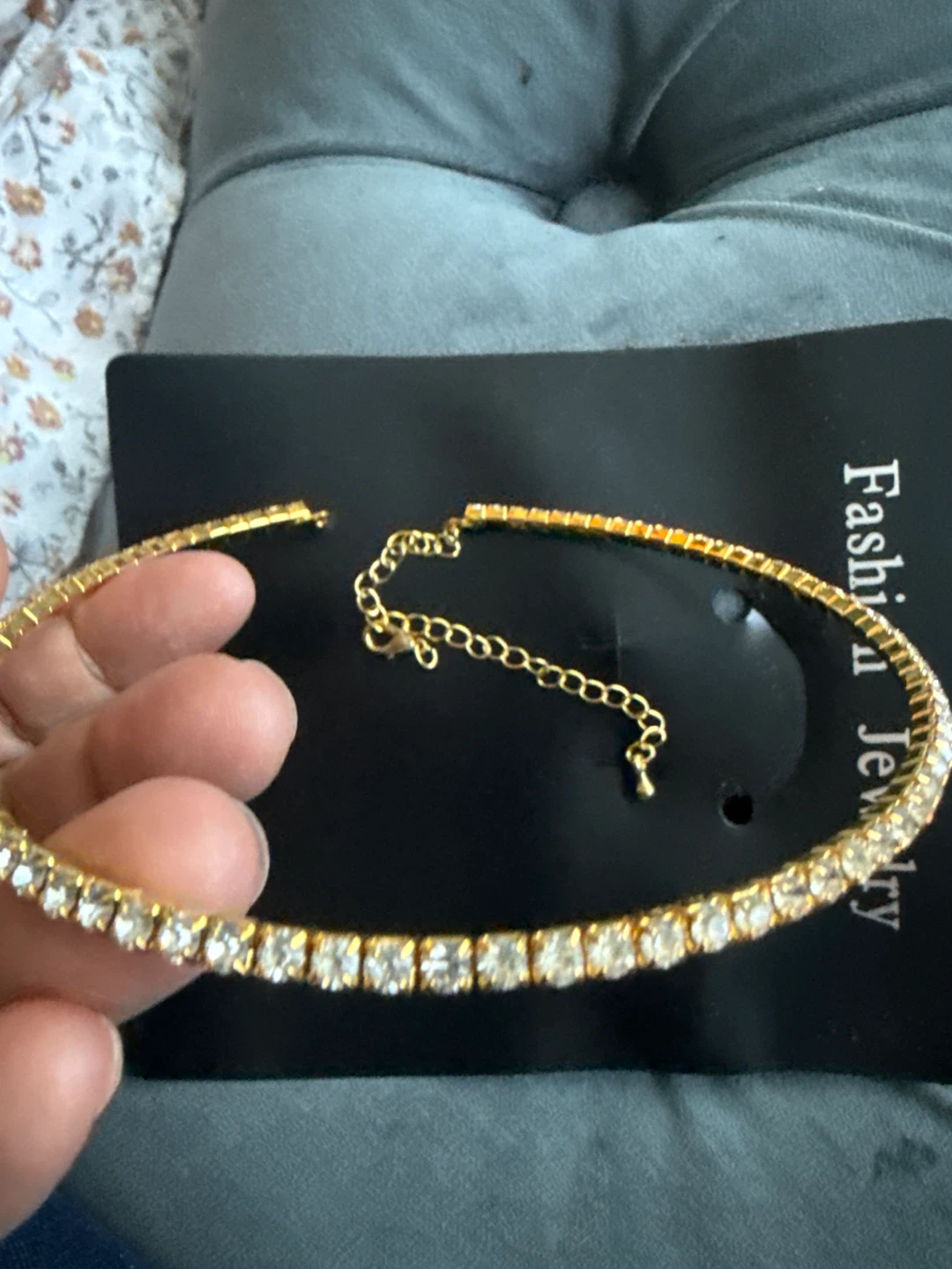 Gold tone rhinestone tennis choker necklace 🌱