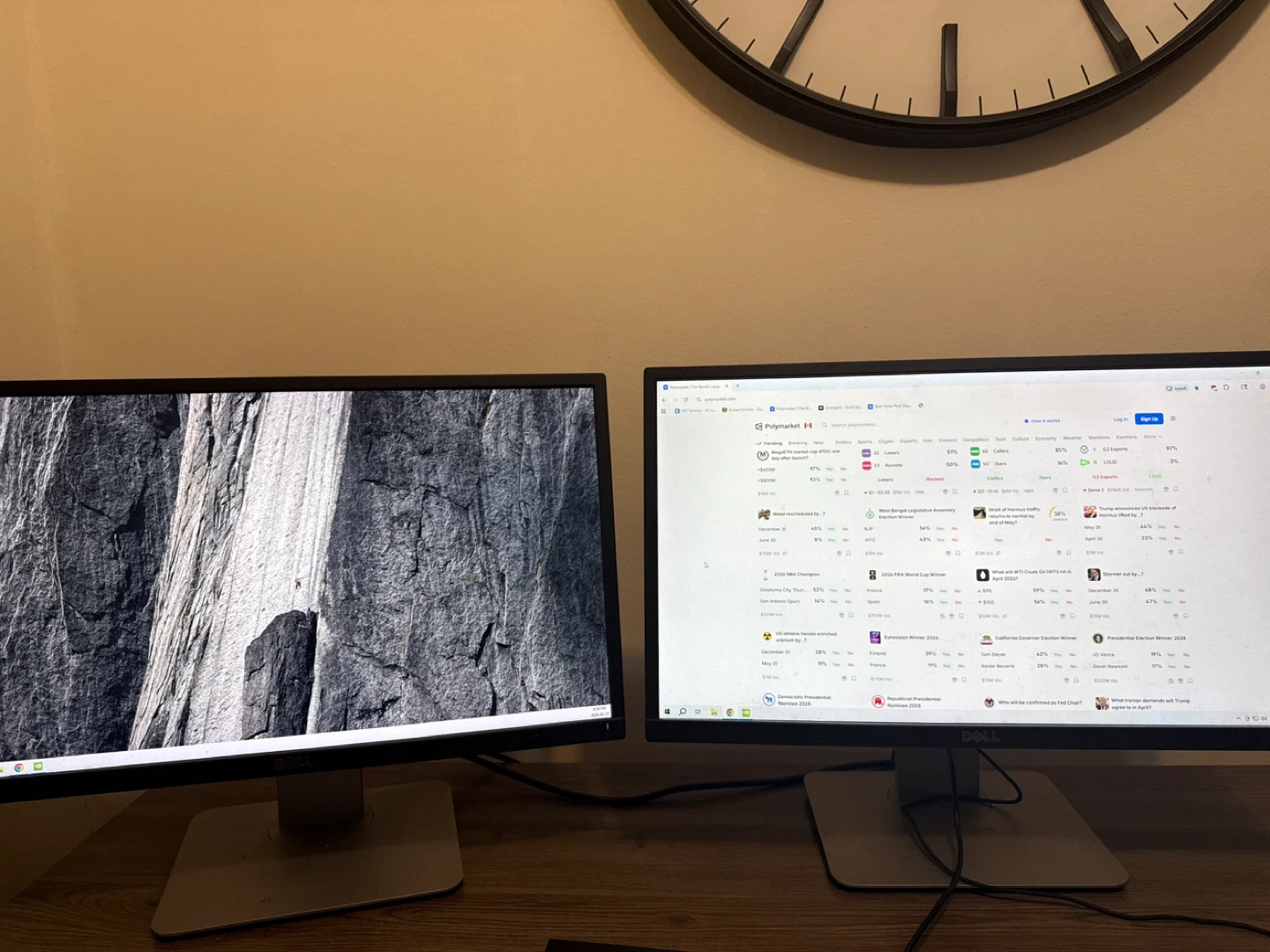 2 Dell Monitors - 22 inch - P2217H Full HD 1080P