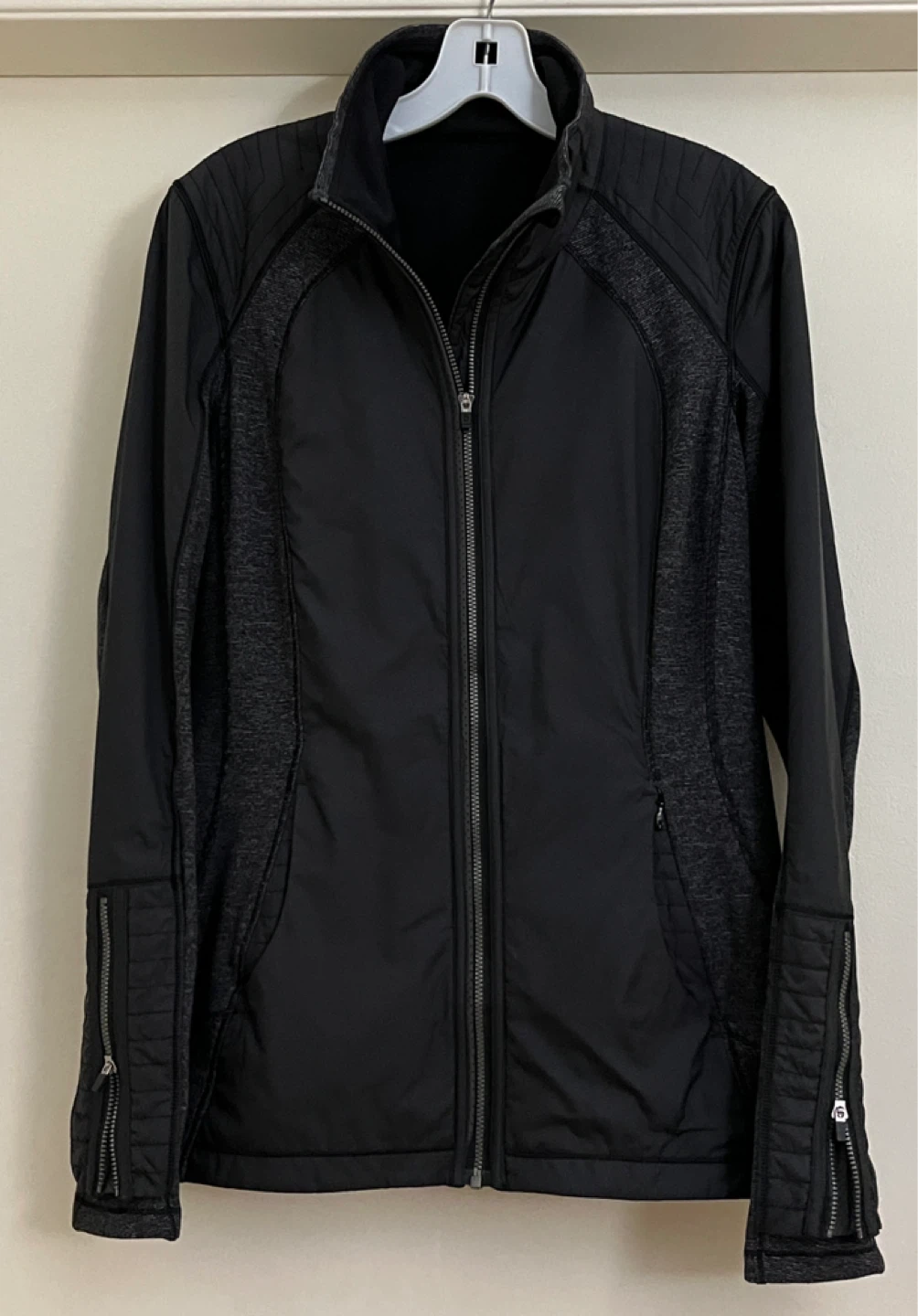 Lululemon Running Jacket Women's Size 6 Black