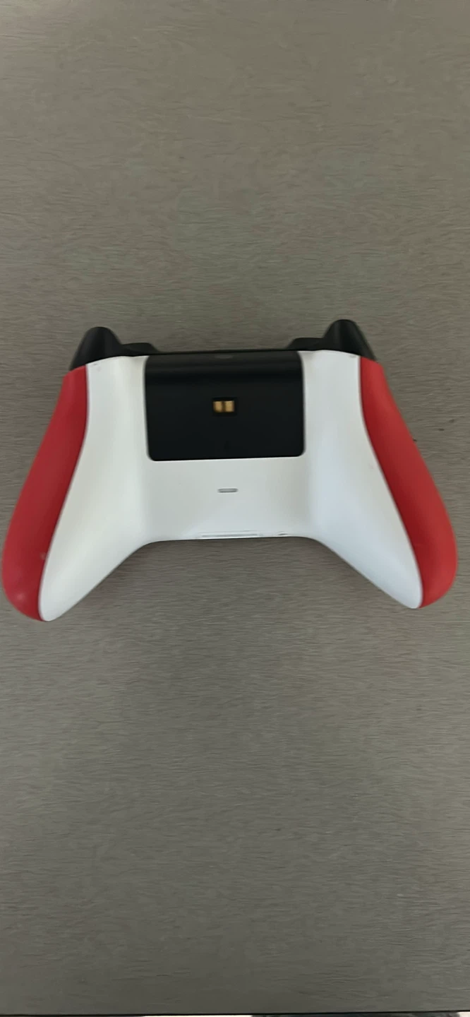 Xbox Wireless Controller - Pulse Red - photo 2