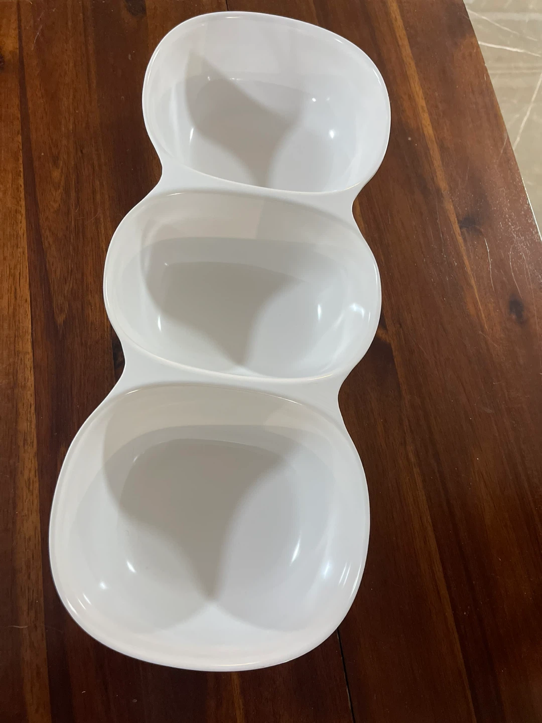 🌱  White 3-Section melamine Serving Tray