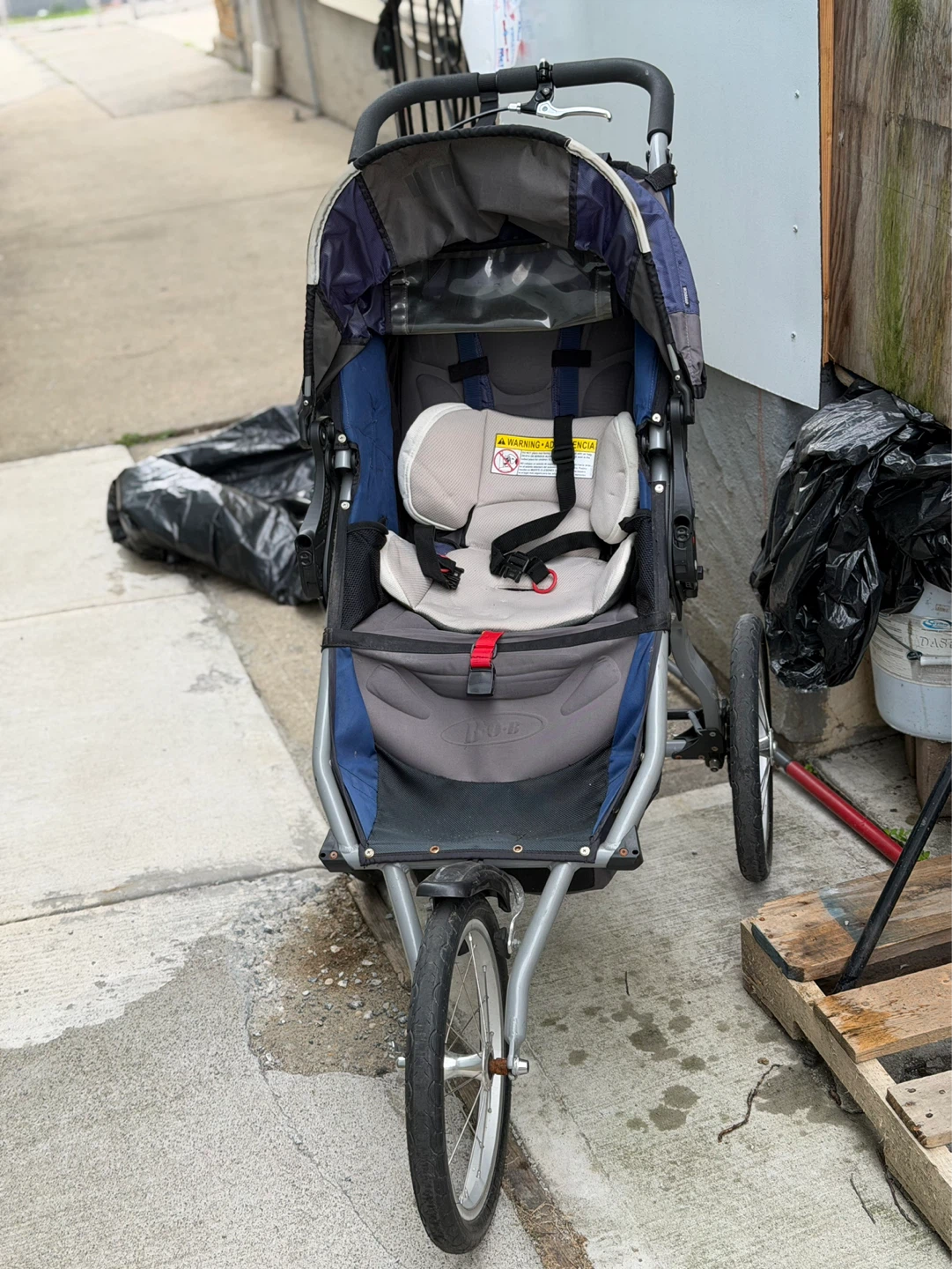 BOB Ironman Jogging Stroller - photo 2