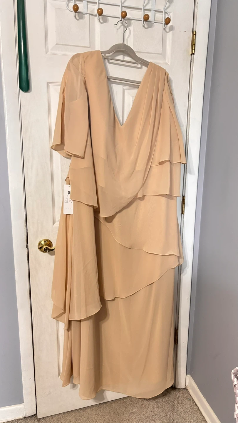 Women's Beaded Chiffon Tiered Formal Dress
