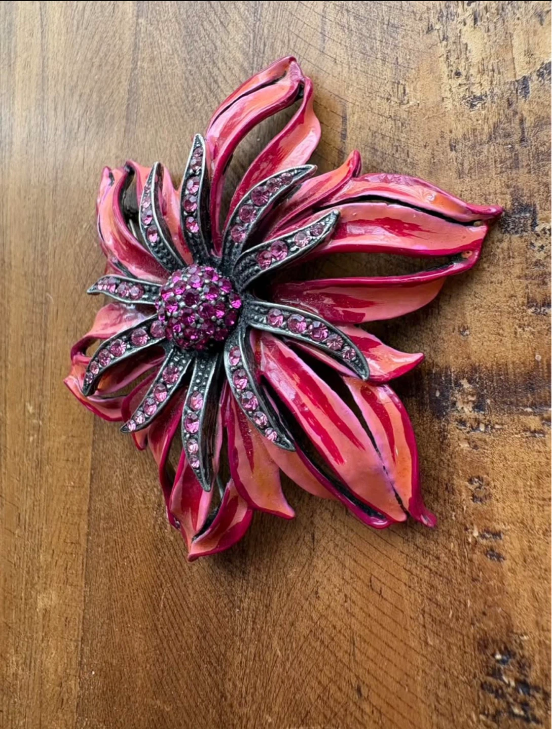 Rare Find Ben-Amun Signed Enamel & Rhinestone Flower Brooch - photo 2