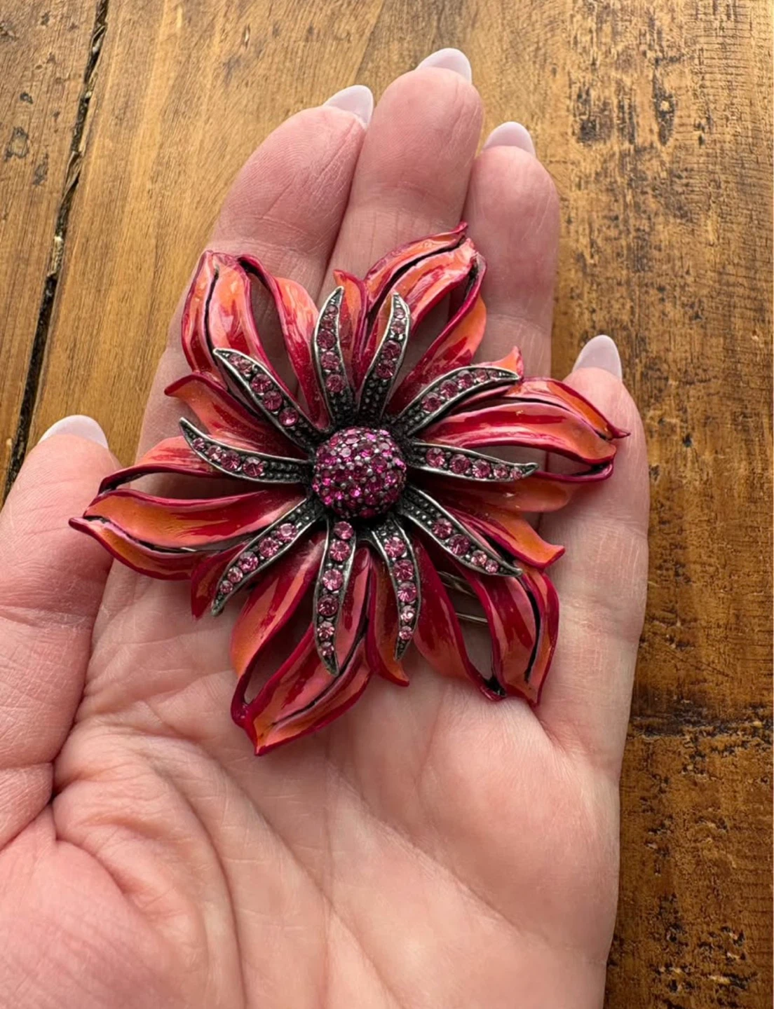 Rare Find Ben-Amun Signed Enamel & Rhinestone Flower Brooch - photo 3