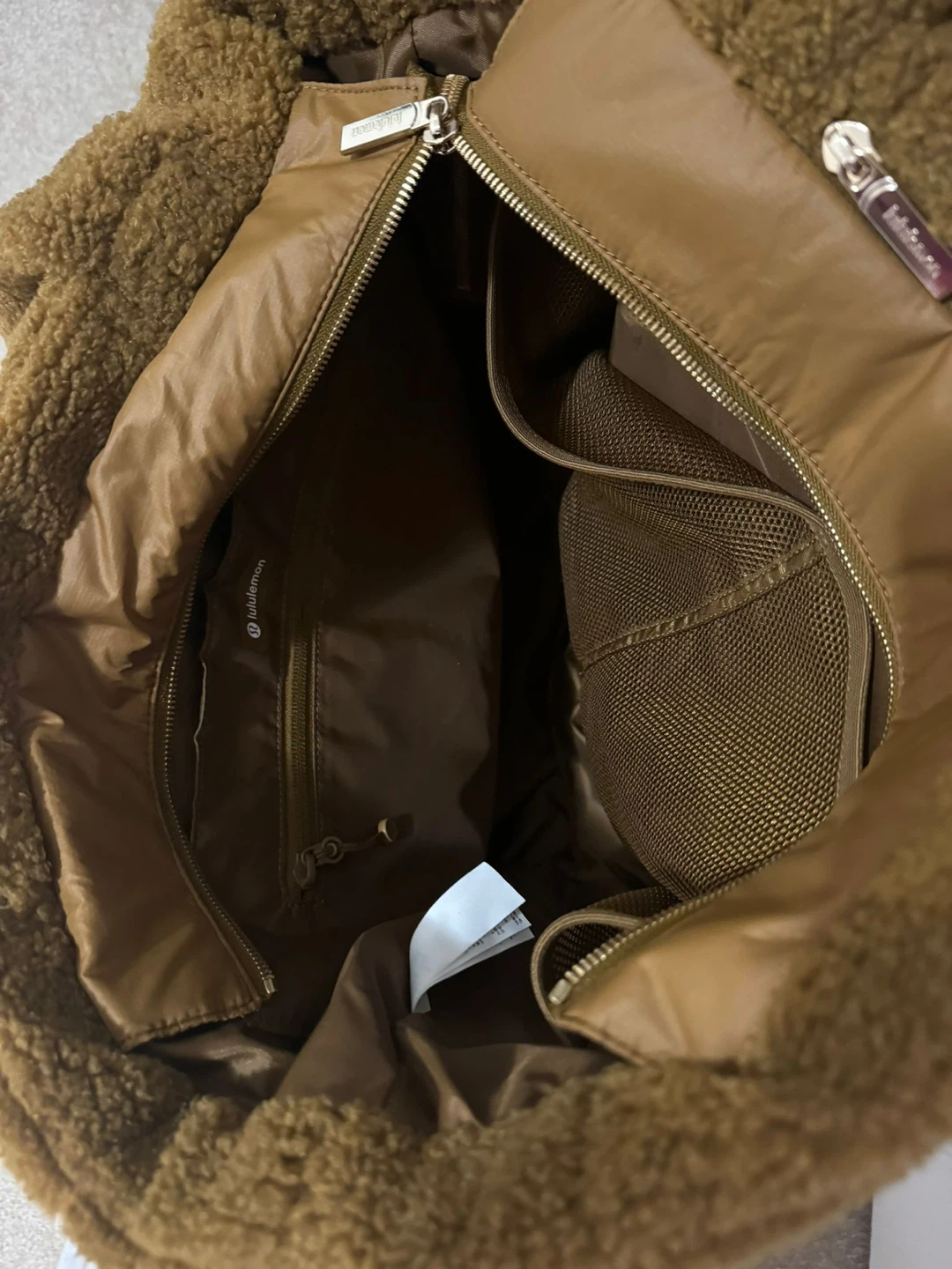 NEW Lululemon Everywhere Fleece Tote Bag - photo 3