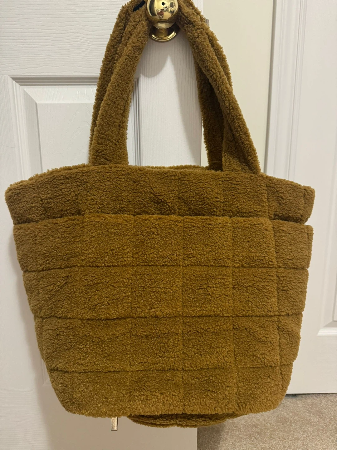 NEW Lululemon Everywhere Fleece Tote Bag - photo 2