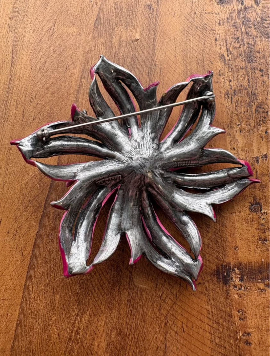 Rare Find Ben-Amun Signed Enamel & Rhinestone Flower Brooch - photo 4