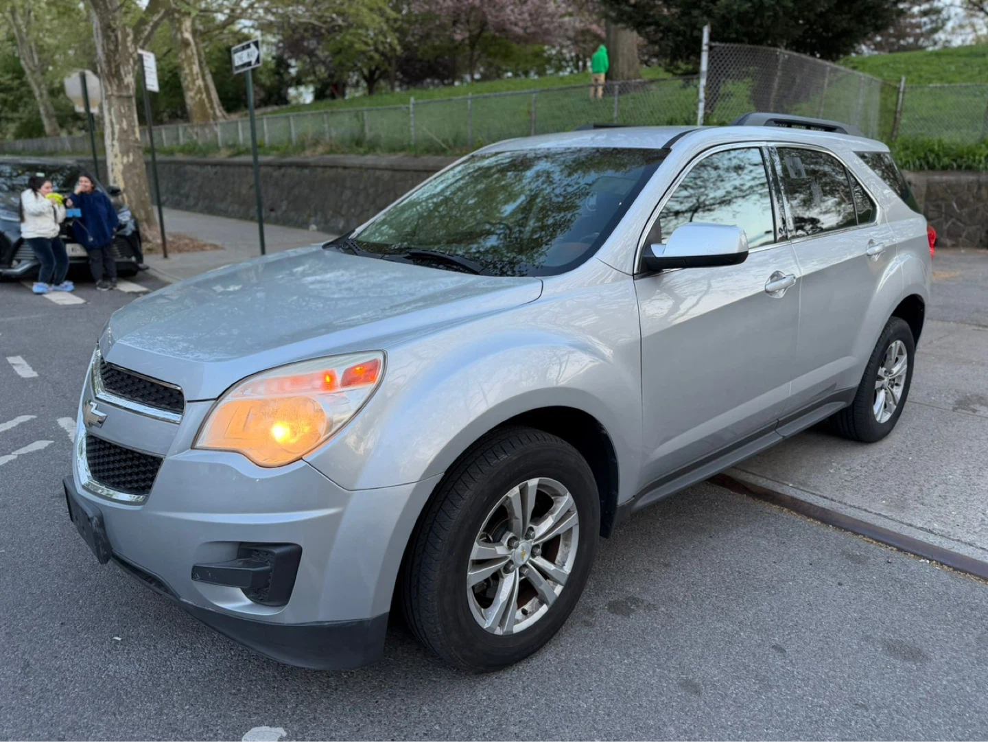 Silver Chevrolet Equinox SUV - photo 2