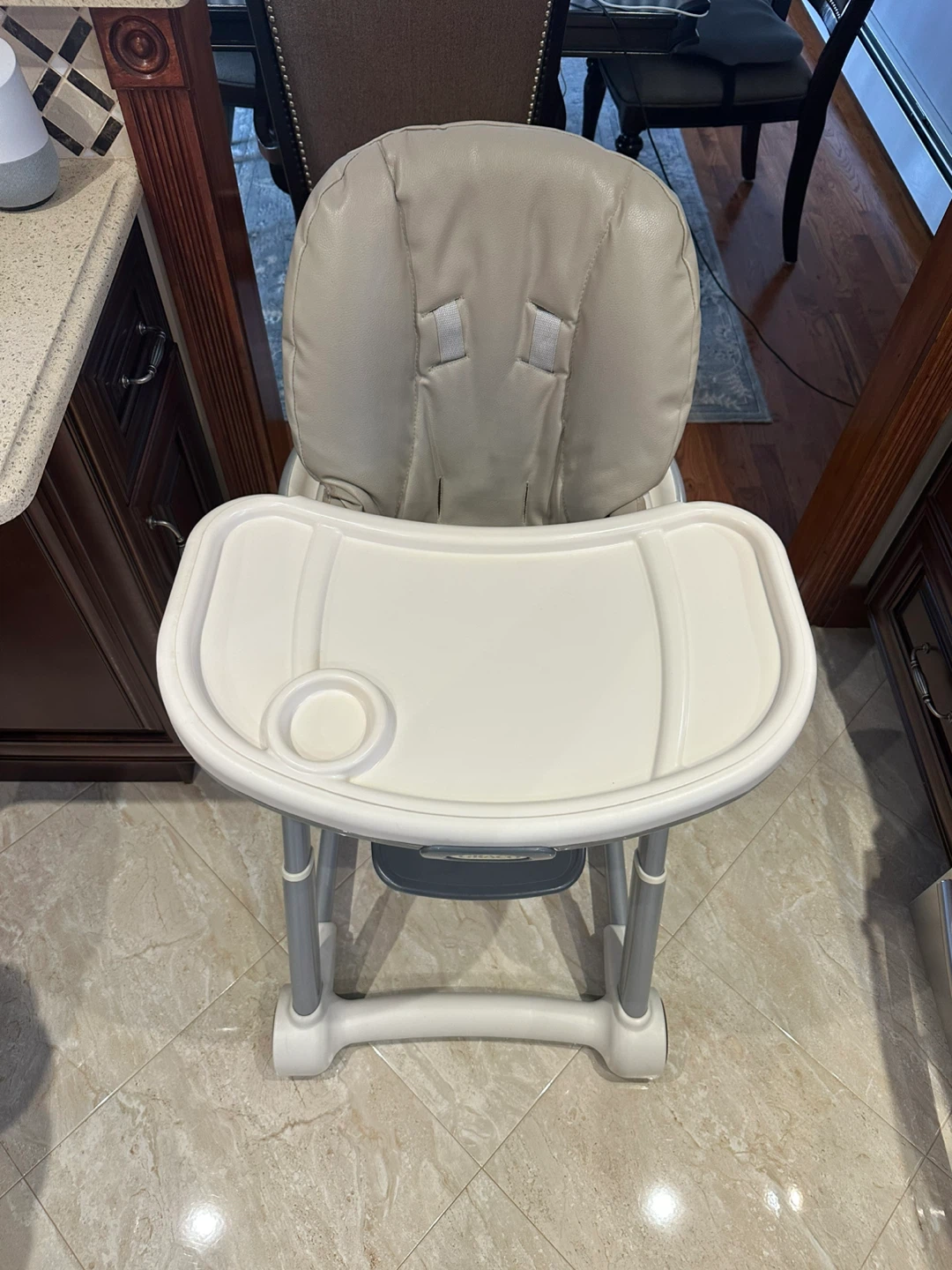 Graco High Chair - photo 3