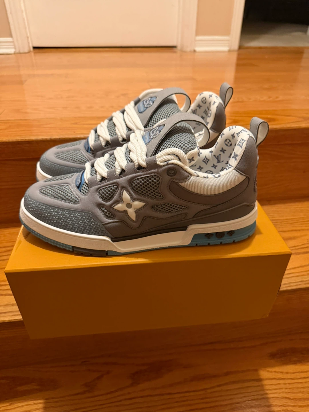 Size 12 Louis Vuitton Skate Sneakers - photo 3
