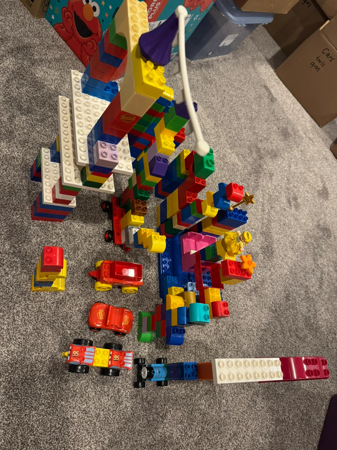Lego Set 235pcs - Assorted Building Blocks and Vehicles - photo 2