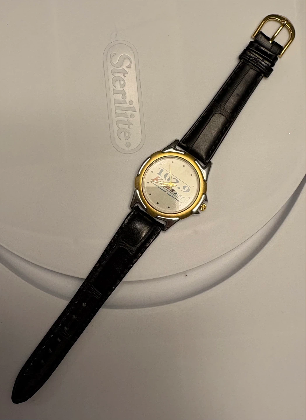 ✨✨102.9 K-Lite FM Watch with Leather Strap - photo 2