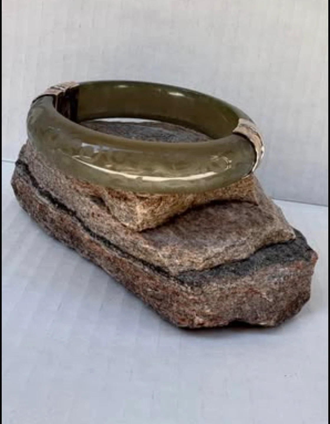 Silpada Sterling Silver Gray Resin Engraved Bangle Bracelet