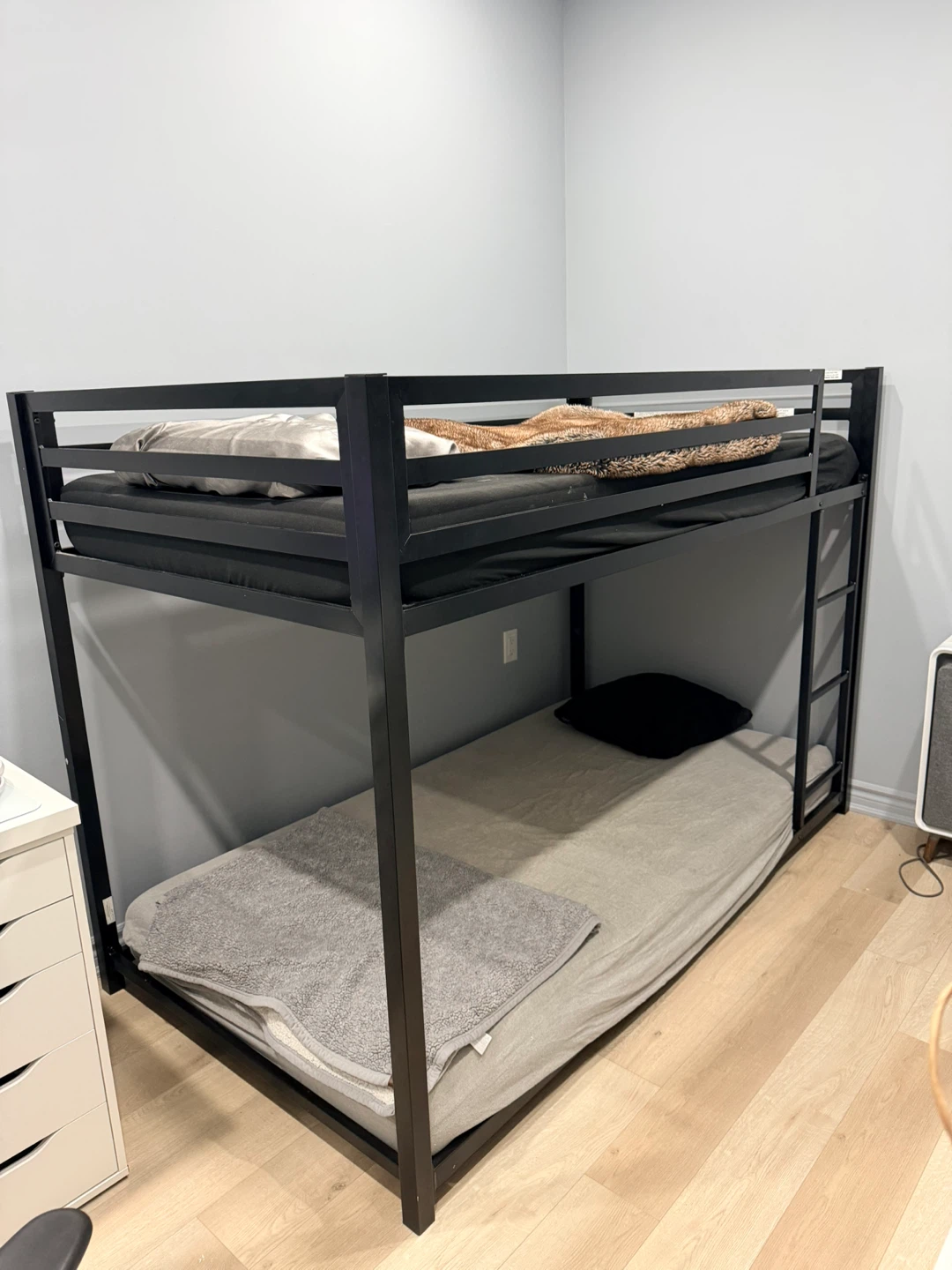 Black Metal Twin Bunk Bed Frame