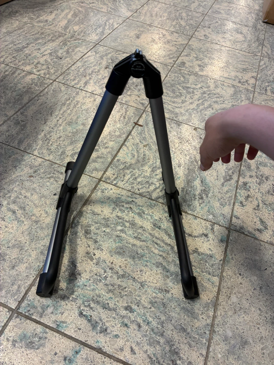 A-Frame Guitar Stand - photo 3