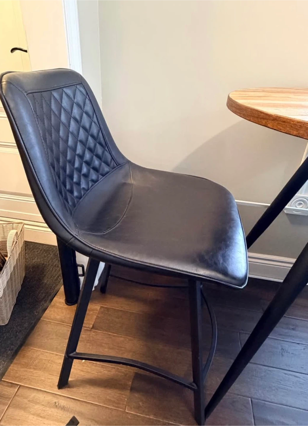 Counter height table and chairs - photo 2