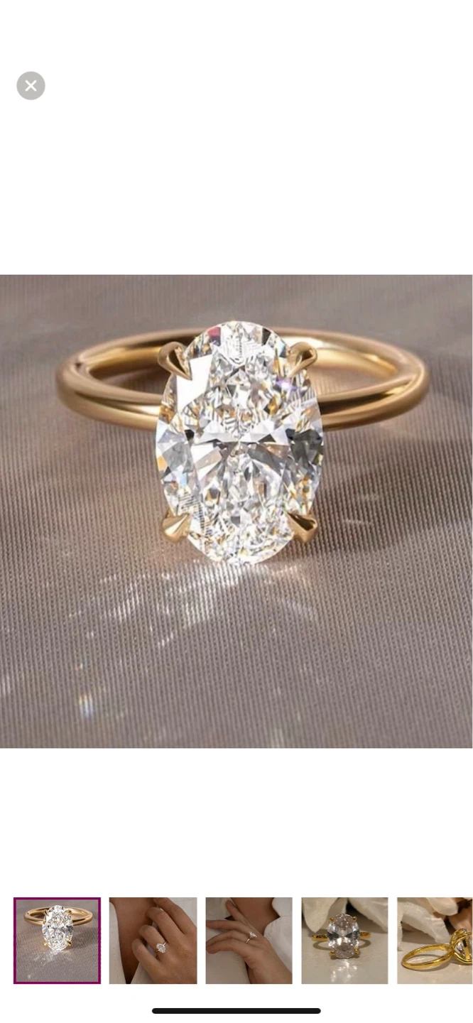 Oval Cut Engagement Ring