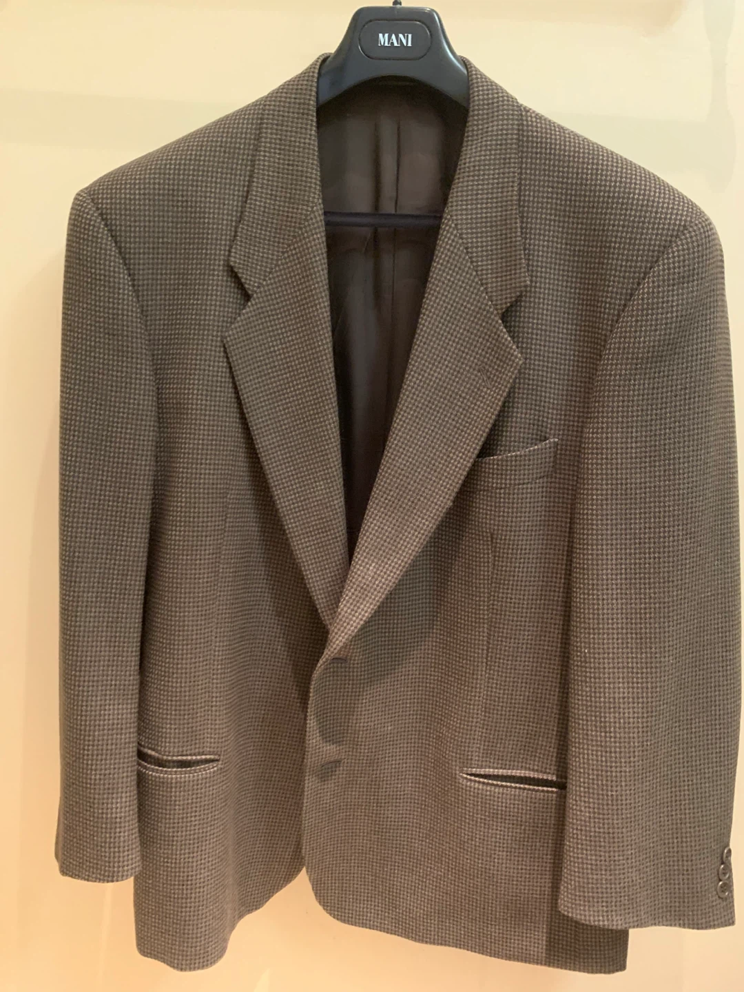 MANI Blazer
