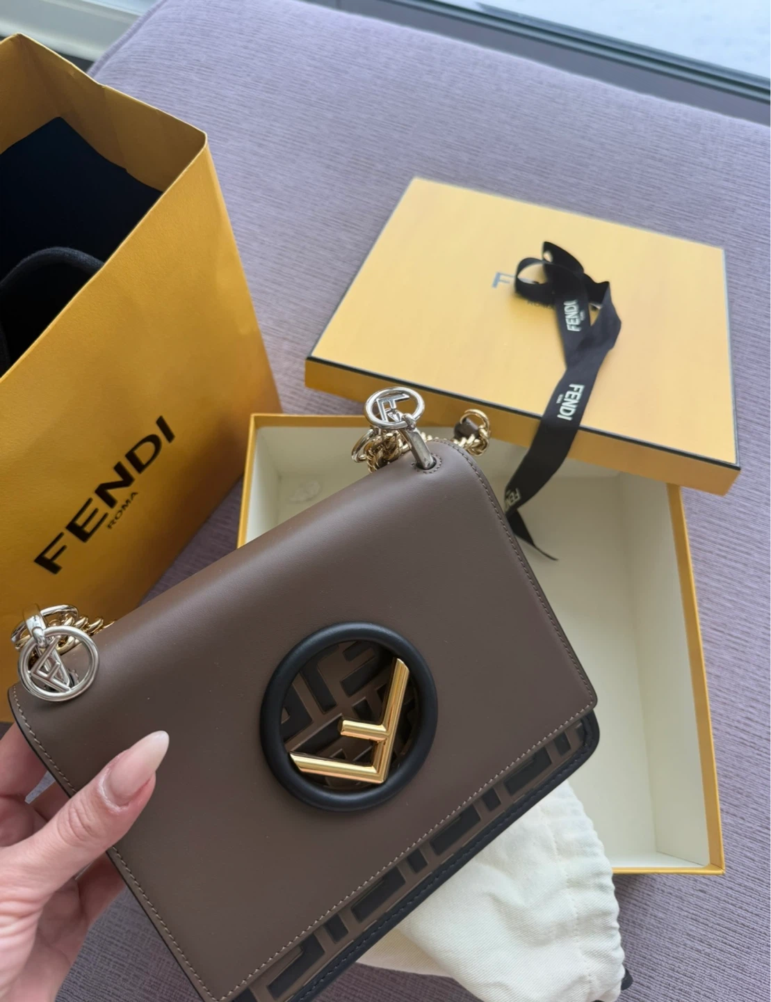 Fendi Brown Leather Shoulder Bag - photo 3