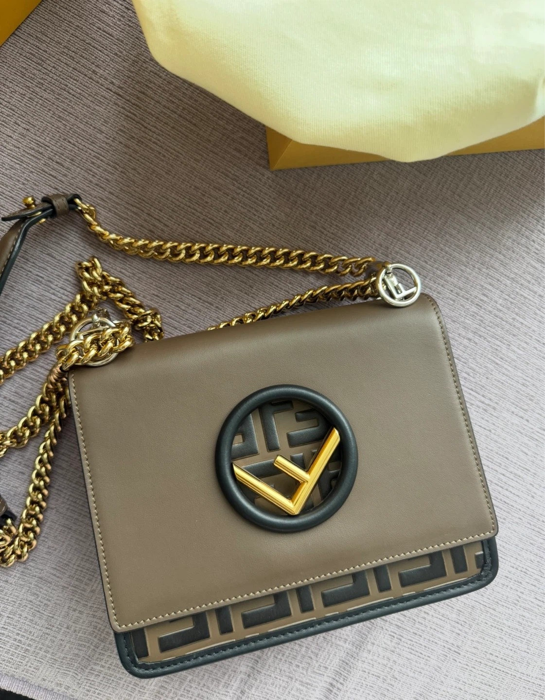 Fendi Brown Leather Shoulder Bag - photo 2